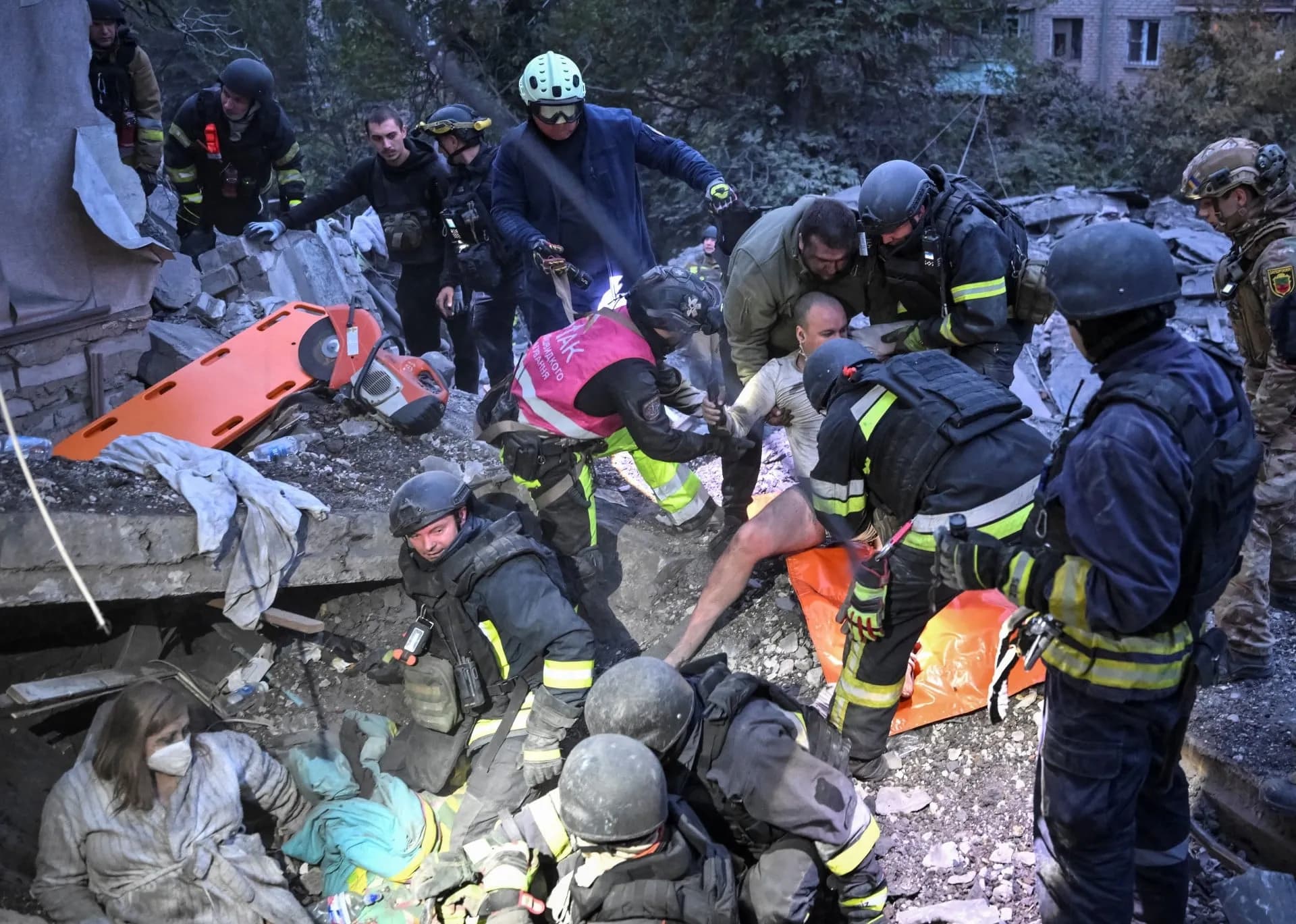 Νέα ρωσική επίθεση στη Ζαπορίζια: 12 νεκροί, 3 παιδιά