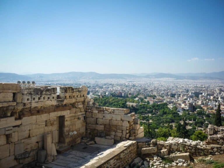 Η Αθήνα τον Σεπτέμβριο, όταν η πόλη ξαναβρίσκει τον ρυθμό της