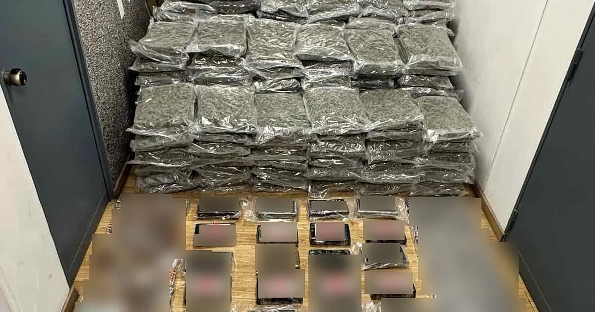 Κατάσχεση 35 κιλών κοκαΐνης σε επιχείρηση στην Αττική