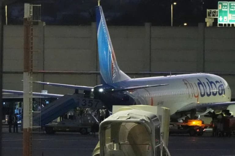 Flydubai: Νέες λεπτομέρειες για την επίθεση με τσεκούρι