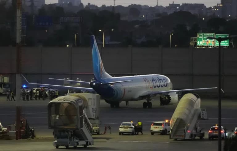 Ο συγκυβερνήτης της flydubai επιτέθηκε με μαχαίρι σε πιλότο
