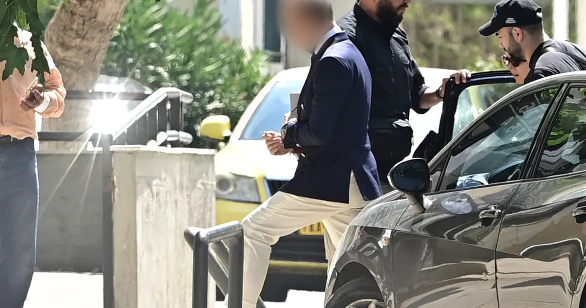 Γιατρός Μαζωνάκη διαψεύδει λογαριασμό στο εξωτερικό
