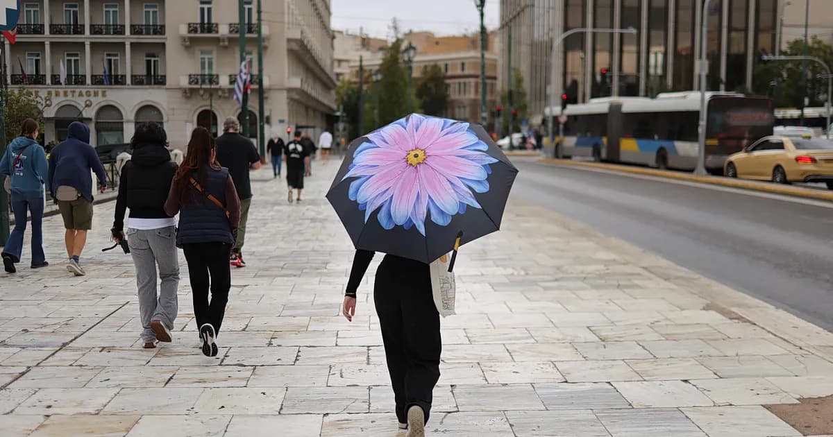 Κακοκαιρία με βροχές και καταιγίδες σαρώνει τη χώρα
