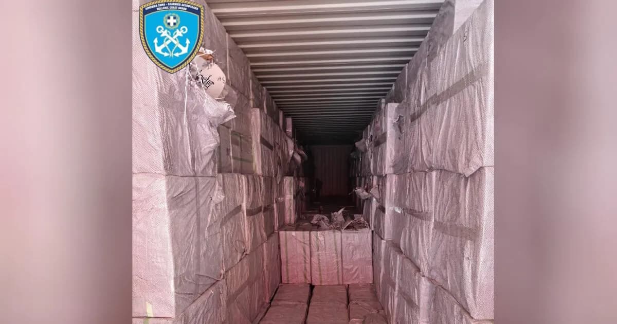 Κατάσχεση 10,5 εκατ. λαθραίων τσιγάρων στον Πειραιά