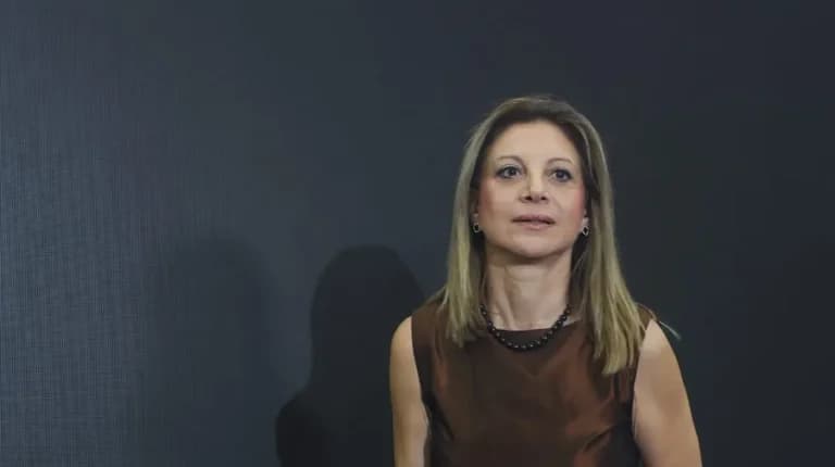 Η Καρυστιανού για Γεωργιάδη: Έμαθα τον έλεγχο από την τηλεόραση