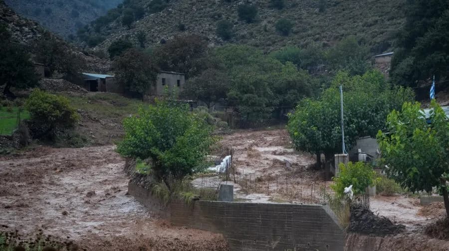 Η Κρήτη σε κατάσταση συναγερμού από την κακοκαιρία