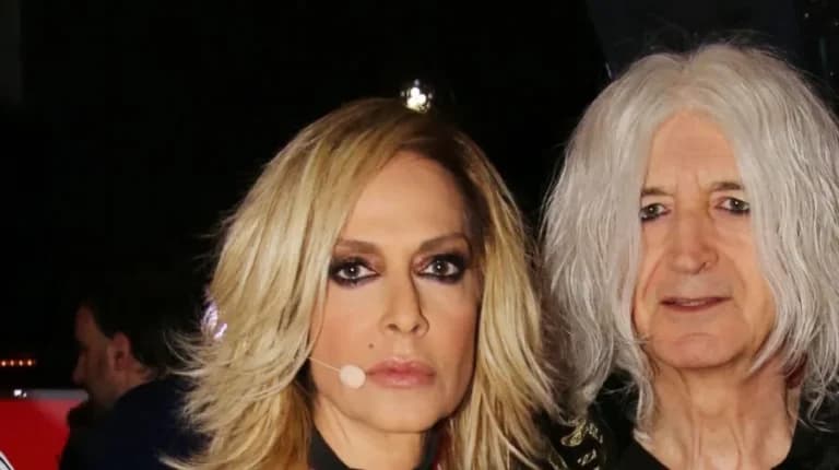 Ο Καρβέλας στη Βίσση: «Είσαι ελεύθερη να επιλέξεις»