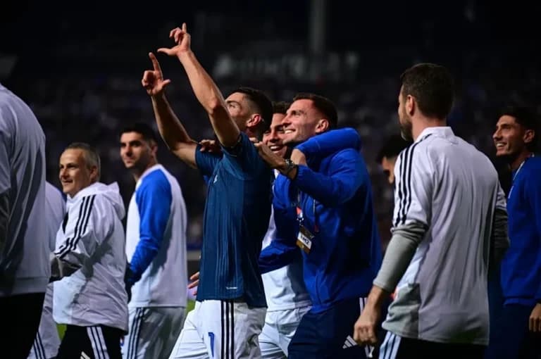 Ελλάδα – Ολλανδία 2-1: Νίκη της Εθνικής στην Τούμπα