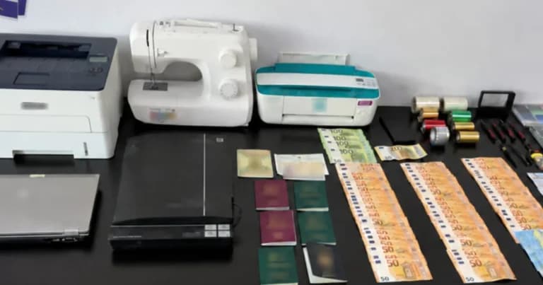 Πλαστά διαβατήρια στο Αιγάλεω: συνελήφθη 61χρονος