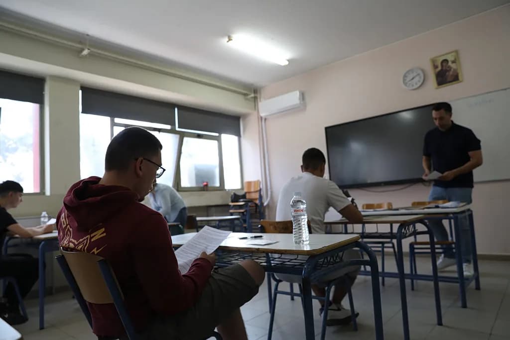 Πρεμιέρα εξετάσεων στα λύκεια – Όλο το πρόγραμμα 2026