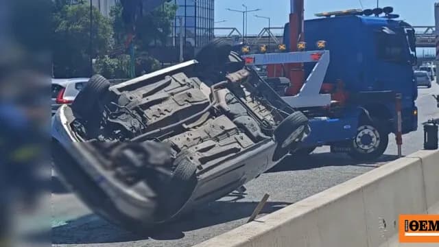 Ανατροπή αυτοκινήτου στον Κηφισό: Μποτιλιάρισμα στην κάθοδο