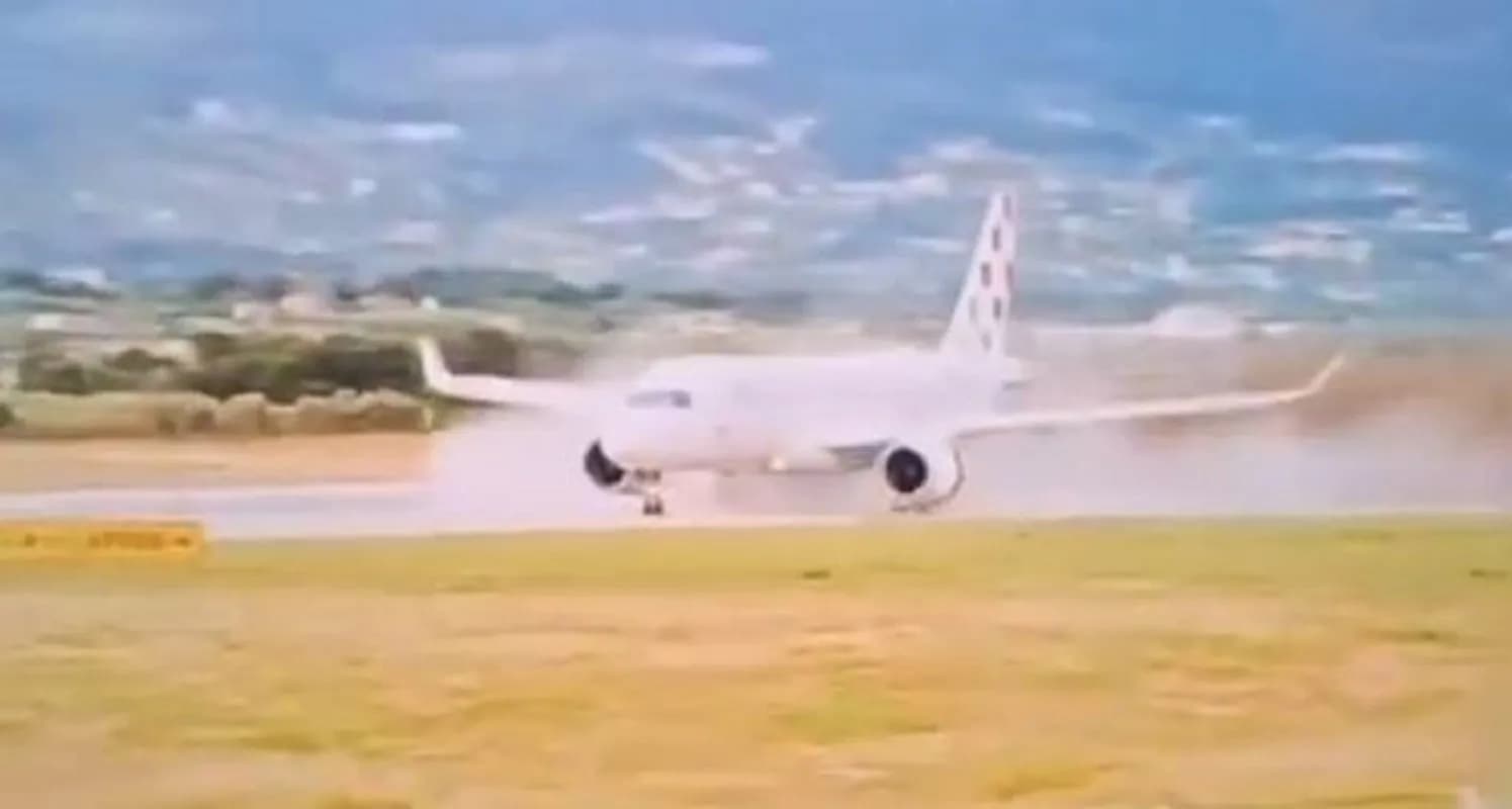 Τρόμος σε πτήση της Croatia Airlines στο Σπλιτ