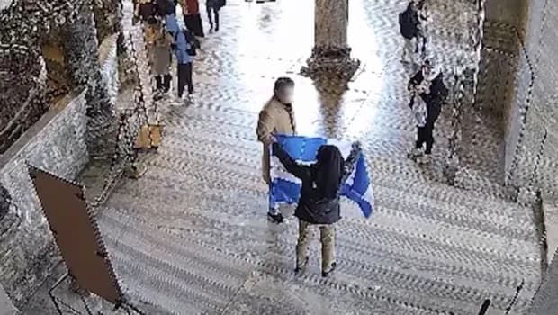 Οι Έλληνες της Αγίας Σοφίας καταδικάστηκαν με αναστολή