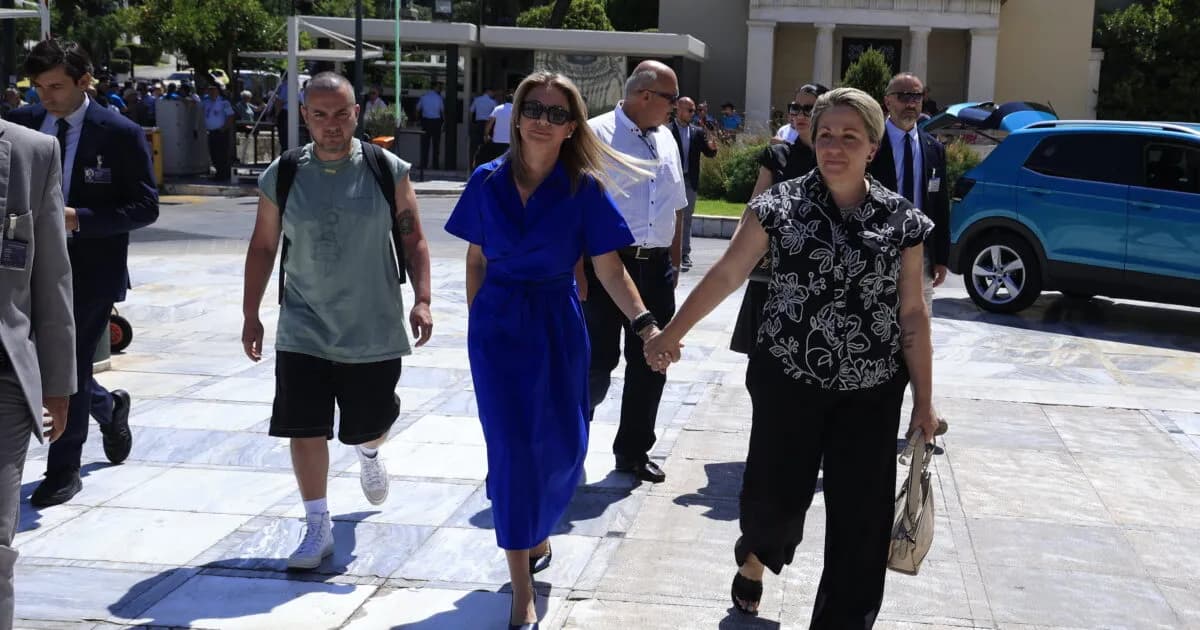 Η μητέρα της Αναστασίας Παπαγγελή στηρίζει Καρυστιανού