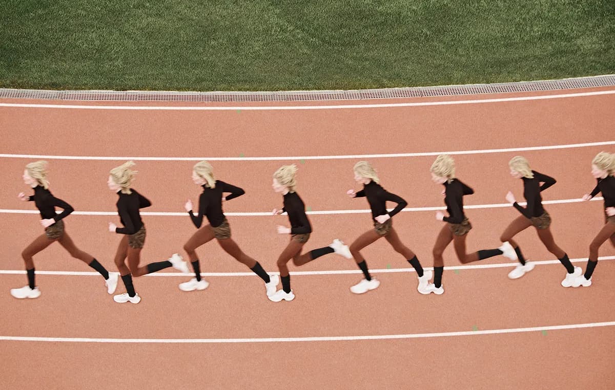Η ena athletics μπαίνει στα καταστήματα INTERSPORT
