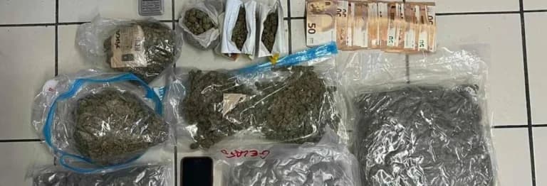 Σαρωτική επιχείρηση της ΕΛΑΣ στη Σαντορίνη για ναρκωτικά