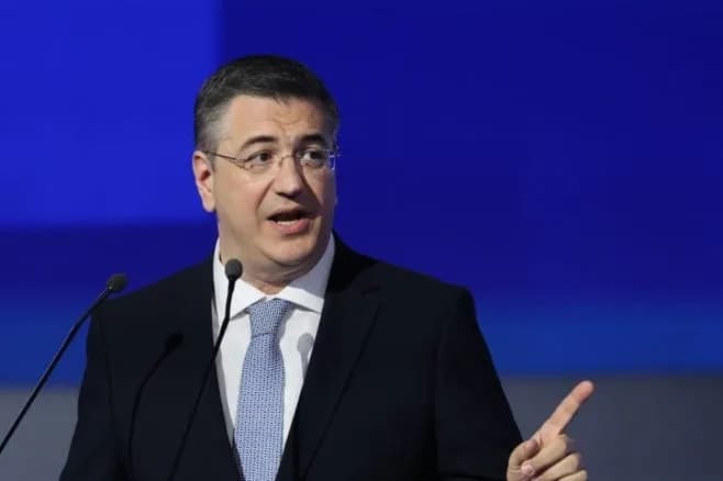 Ο Τζιτζικώστας στο Συνέδριο ΝΔ: Η Ελλάδα στο τραπέζι αποφάσεων