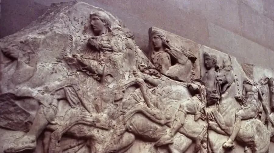 Η UNESCO ζητά επανένωση των Γλυπτών του Παρθενώνα