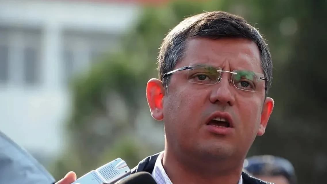 Ο Οζέλ καταγγέλλει πραξικόπημα στο CHP της Τουρκίας