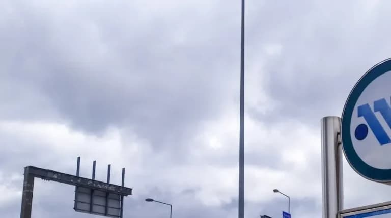 Προβλήματα στον Προαστιακό Αθηνών λόγω βλάβης στη Δουκίσσης Πλακεντίας