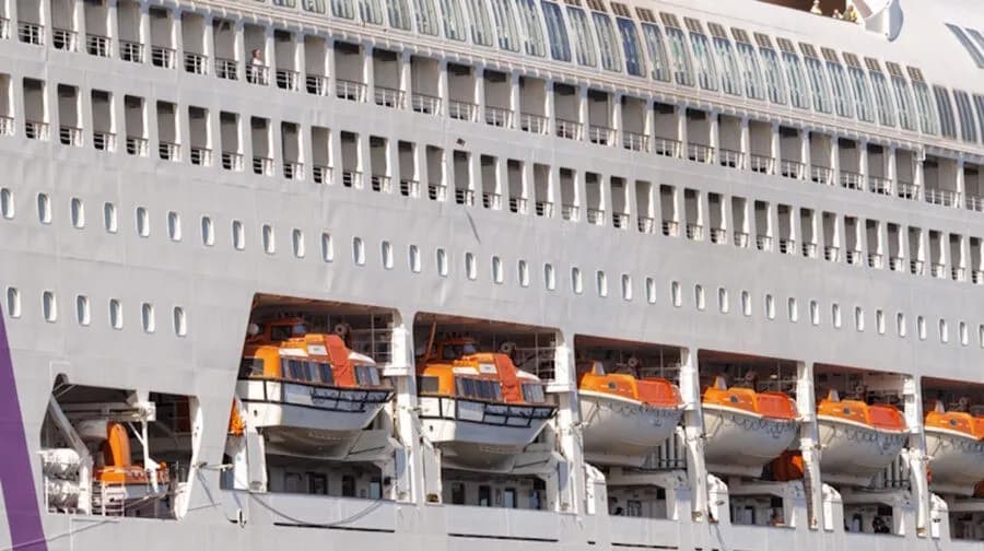 Το κρουαζιερόπλοιο στο Μπορντό: Ένας νεκρός από νοροϊό