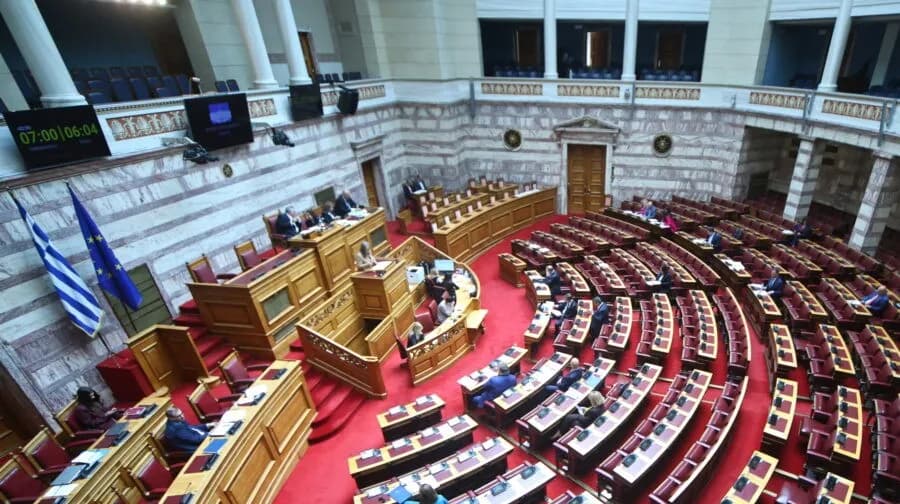 Σύγκρουση στη Βουλή για Εξεταστική Επιτροπή Υποκλοπών