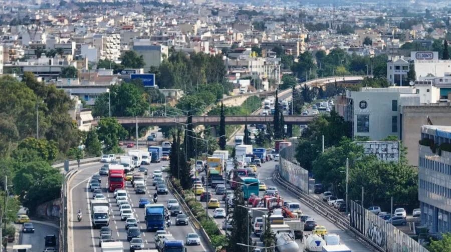 Εφιάλτης στον Κηφισό: Ουρές από τη Νέα Ερυθραία ως Αιγάλεω