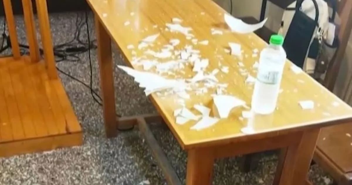 Ο πολυέλαιος έπεσε σε δικηγόρο στο Πρωτοδικείο Νάουσας