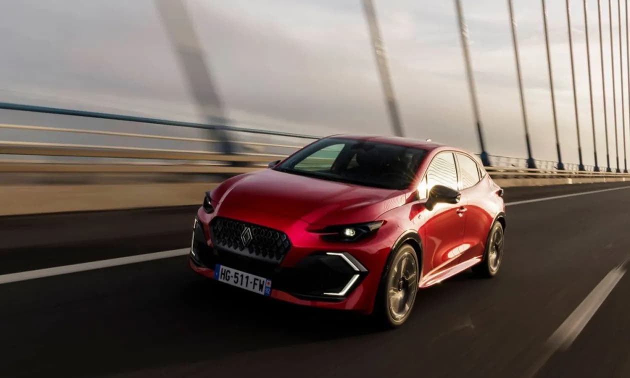 Το νέο Renault Clio Eco-G 120 EDC με LPG και βενζίνη
