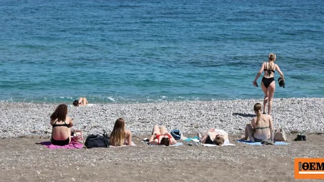 Άγιο Πνεύμα 2025: Τι είναι ανοιχτό τη Δευτέρα 1 Ιουνίου