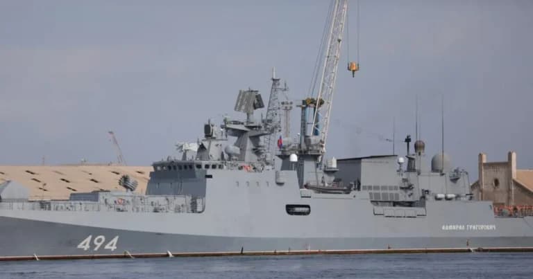 Η ρωσική φρεγάτα Admiral Grigorovich άνοιξε πυρ στη Μάγχη