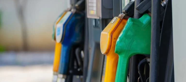 Σταθερές οι τιμές καυσίμων Πότε φτάνουν τα 2,20€