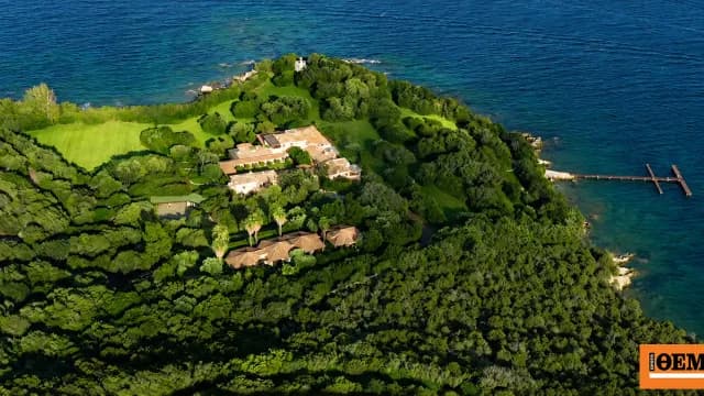 Η Βίλα Σερτόσα του Μπερλουσκόνι πωλήθηκε στο Κατάρ