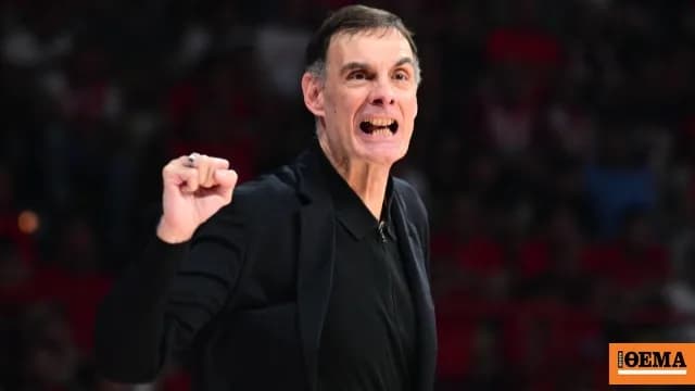 Ο Μπαρτζώκας αποκαλύπτει: «Οπαδός έσπασε το χέρι του για να με χτυπήσει»