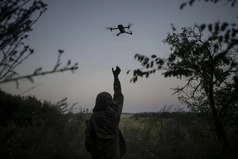 Νέα νύχτα επιθέσεων: Νεκρός στο Κουρσκ, πύραυλοι στο Κίεβο
