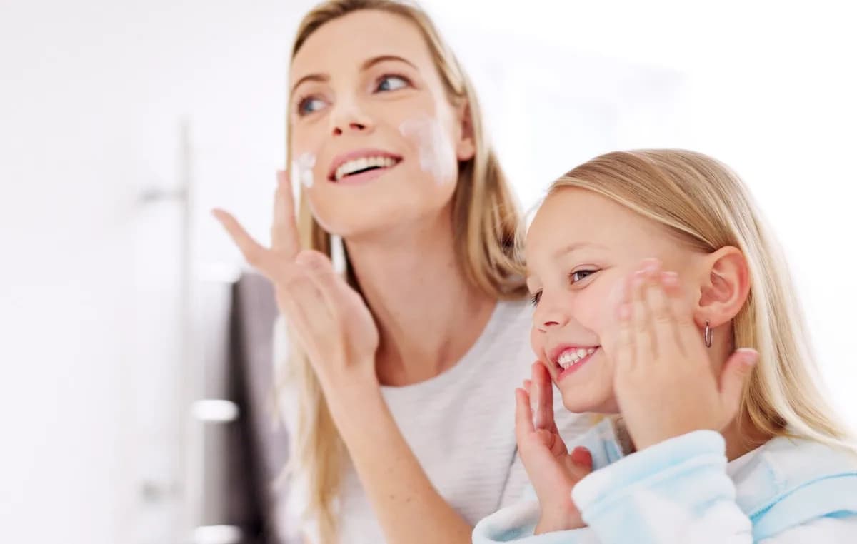 Cosmeticorexia: Η εμμονή των παιδιών με το skincare