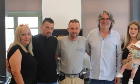 Ο Δήμος Σερβίων: €5.000 σε ζευγάρια και €10.000 για παιδιά