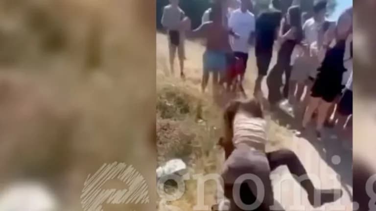 Άγριος ξυλοδαρμός μαθητριών στην Εύβοια: Βίντεο σοκ