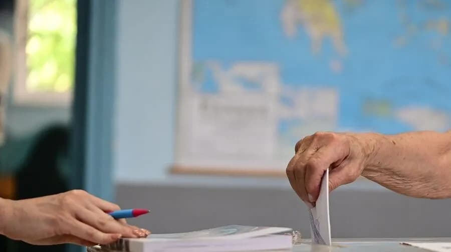 Η ΕΛΑΣ δεύτερο κόμμα με 14,2% — μονοψήφια η διαφορά από ΝΔ