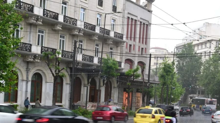 Ο Καιρός Επιδεινώνεται: Πορτοκαλί Συναγερμός για Βόρεια Ελλάδα