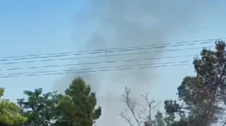 Φωτιά στους Αγίους Θεοδώρους: Κλειστή η Εθνική Οδός