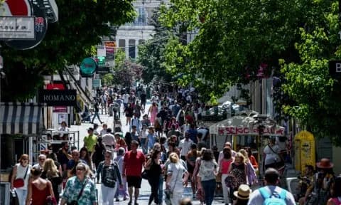Πακέτο 1 δισ. στη ΔΕΘ: Φοροελαφρύνσεις για τη μεσαία τάξη