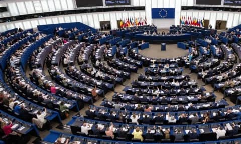 Η Τουρκία απαντά στο Ευρωκοινοβούλιο: «Δίνετε έδαφος στην τρομοκρατία»