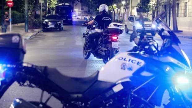 Παίκτης της ΑΕΚ μπάσκετ στο Α.Τ. Καλλιθέας