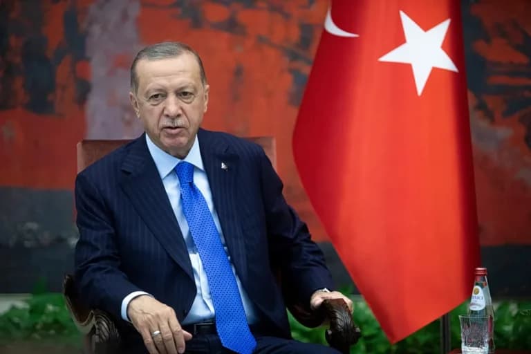 Η SPAK ζητά συλλήψεις σε σχέδιο Κούσνερ στην Αλβανία