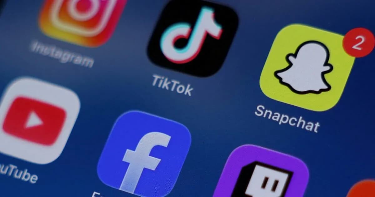 Η Σουηδία απαγορεύει τα social media για ανηλίκους κάτω των 15