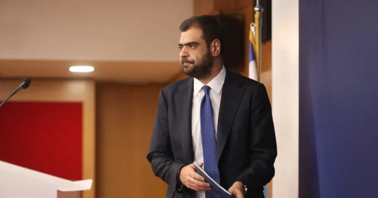 Το email-gate Ασημακοπούλου φέρνει πολιτική καταιγίδα