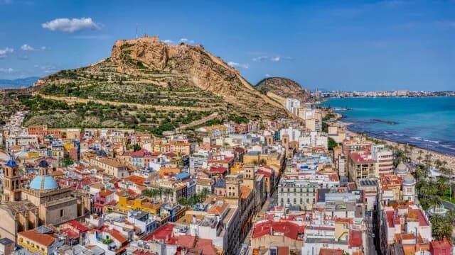 Το Αλικάντε: η ισπανική πόλη με χρώματα και γεύσεις