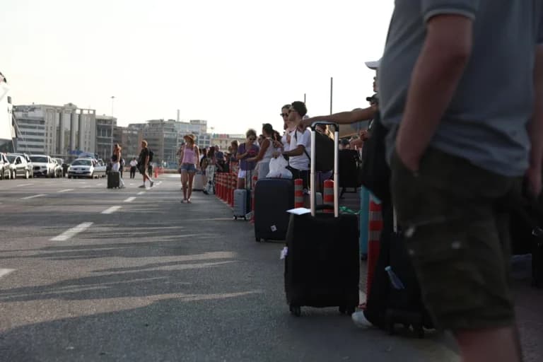 Καύσιμα: Η τιμή της βενζίνης «καίει» τους αδειούχους