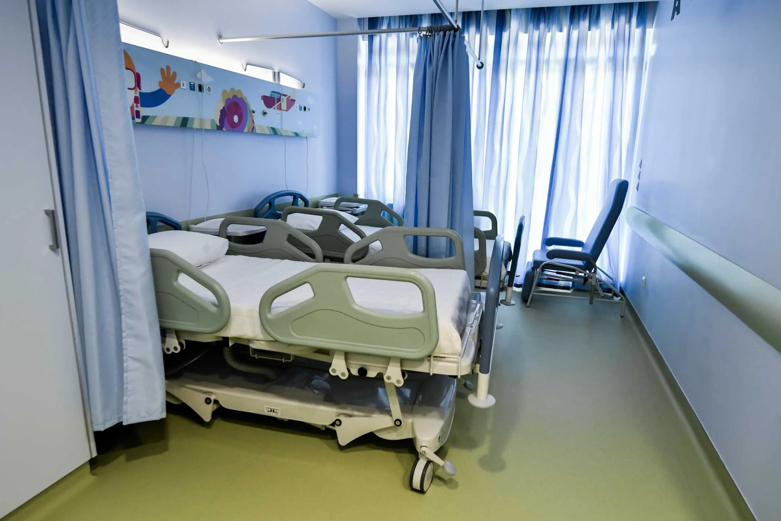 Σοκ στη Μύκονο: Αγοράκι 2,5 ετών έπεσε σε πισίνα ξενοδοχείου